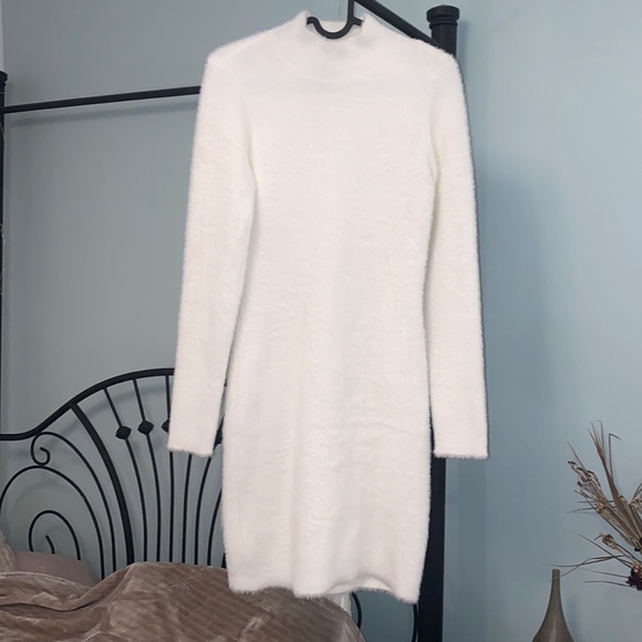 Sunday Best Milan Dress - Picture 7 of 12